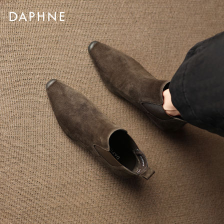 达芙妮复古方头短靴女2025新款秋冬保暖英伦风切尔西靴子及踝靴女