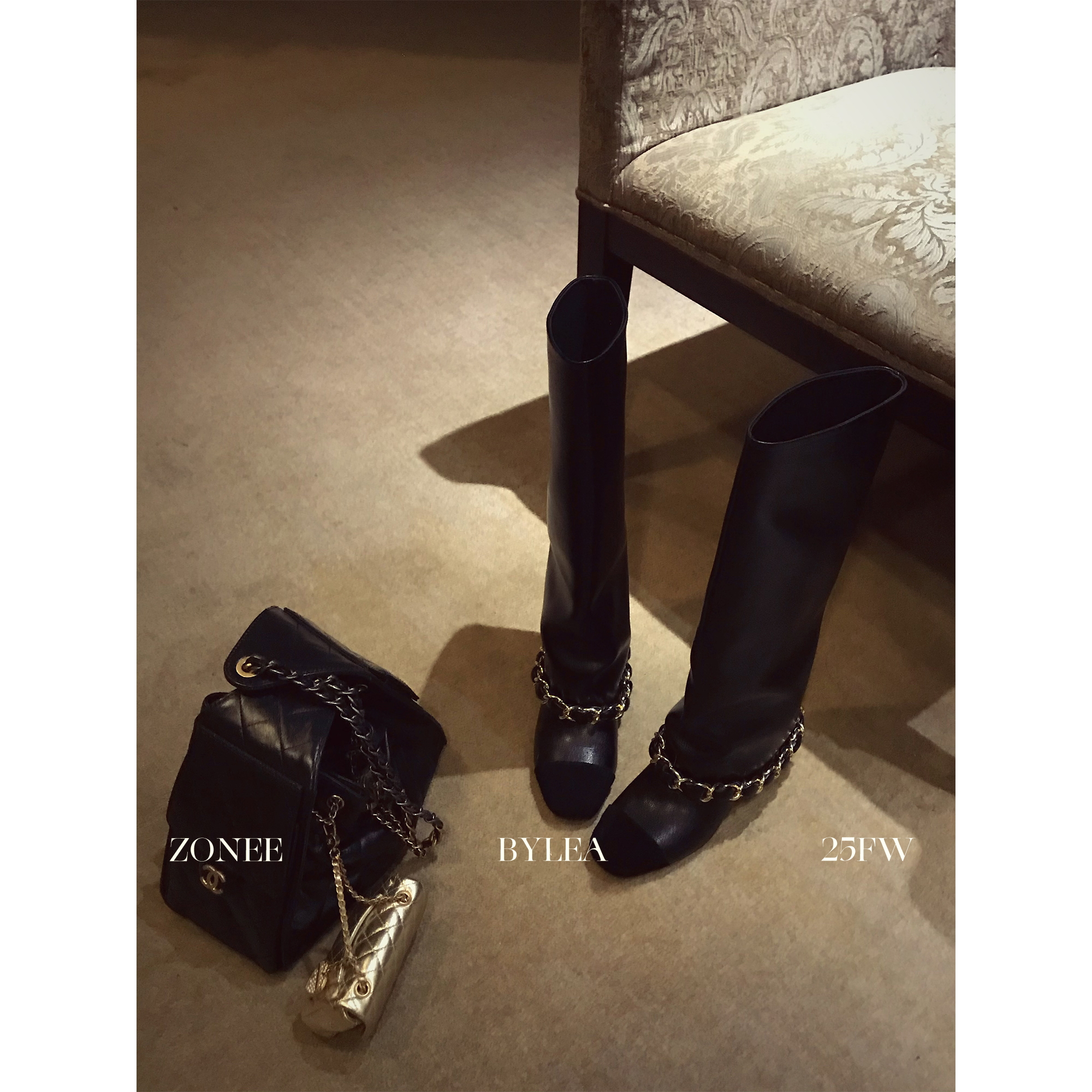 ZONEE/LEA宋亦雯 时髦小香松弛链条宽桶靴黑色百搭长筒靴主图