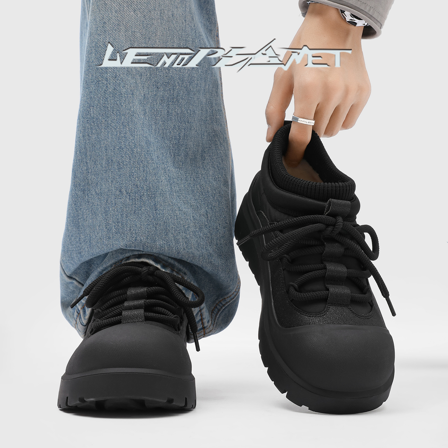 上野行星雪地靴冬季小众简约保暖面包鞋男女百搭加绒御寒厚底棉鞋主图