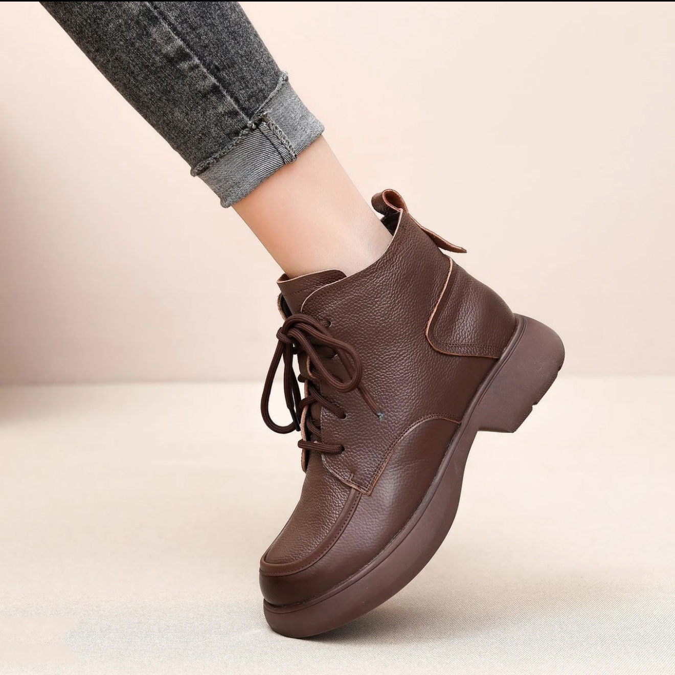 复古马丁靴女2025春季新款头层牛皮圆头显瘦矮帮软底系带低跟短靴主图