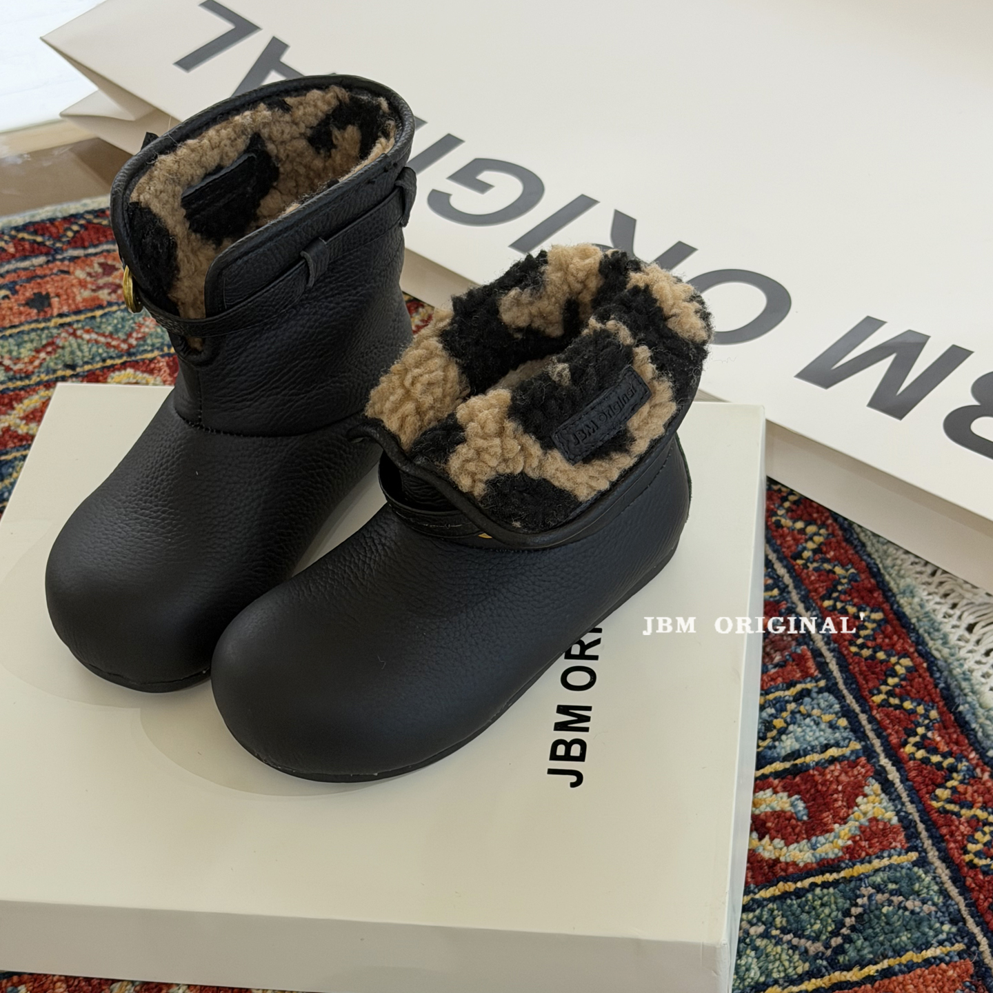 JBM 冬季复古儿童加绒两穿雪地靴女童时尚毛毛鞋韩系面包豹纹短靴主图