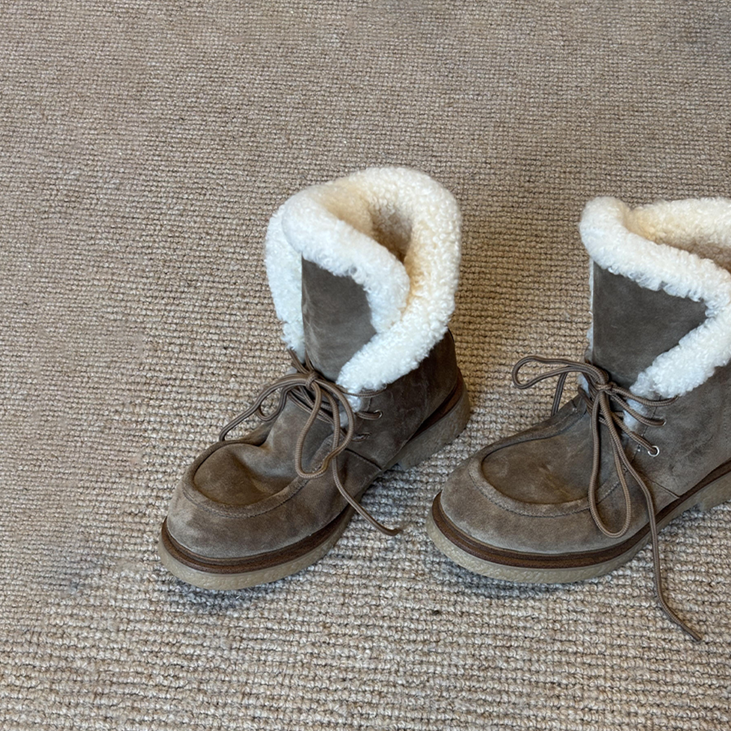 羊皮版~休闲百搭防滑加绒加厚时尚保暖冬季圆头绑带舒适女马丁靴主图