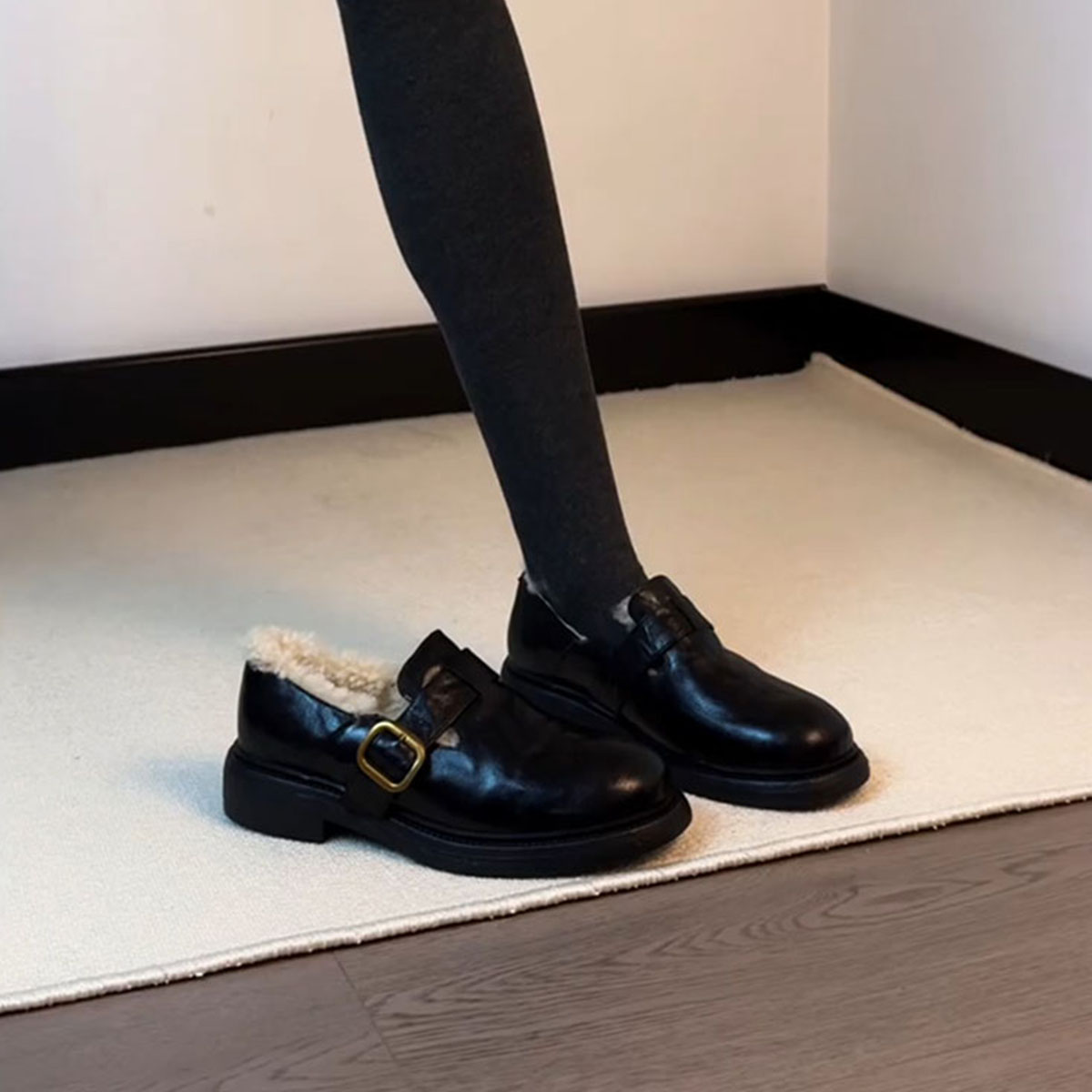羊皮版~通勤复古时尚舒适厚底加绒保暖乐福鞋女一脚蹬百搭小皮鞋主图