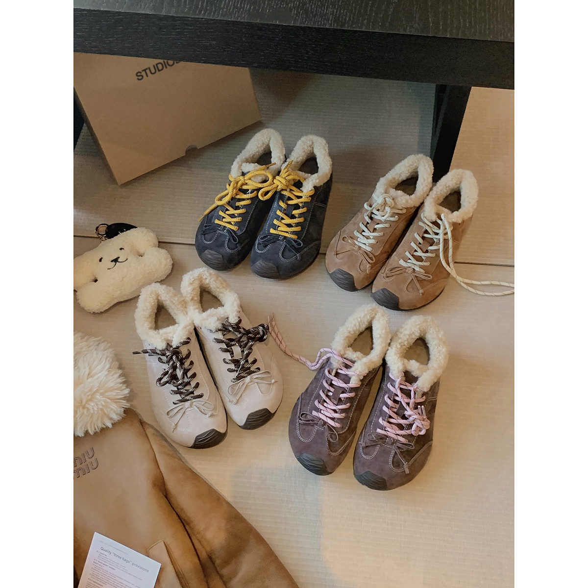 葡萄妈studiolee  少女小歪头蝴蝶结毛毛撞色百搭保暖德训鞋女冬主图