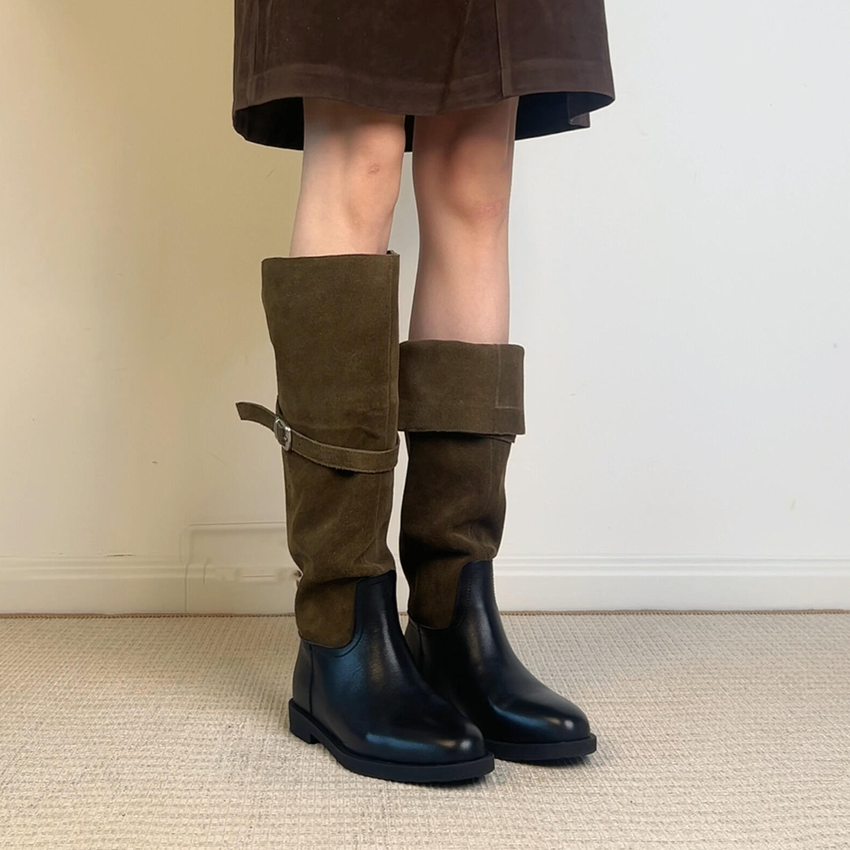 牛皮版~美拉德时髦复古真皮拼接显瘦骑士靴女圆头宽筒皮带扣长靴主图