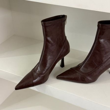 韩版软皮显瘦细跟尖头女靴短筒高跟鞋时装靴后拉链法式瘦瘦女短靴