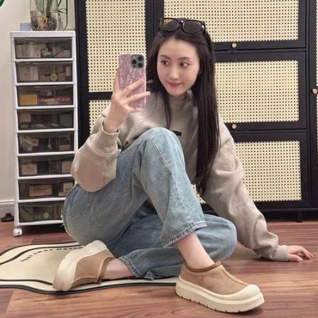 冬季新款U家雪地靴男羊皮毛一体时尚保暖加厚真皮短筒面包鞋男