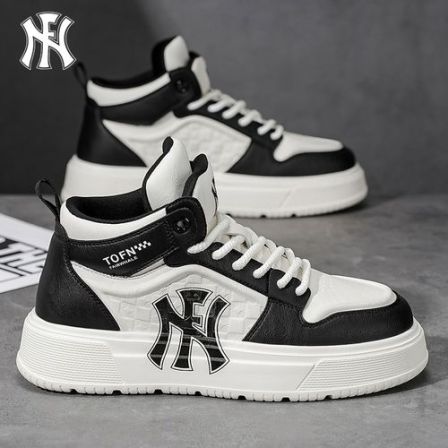 FN板鞋男款2025秋季新款小白鞋复古百搭增高4CM宽楦软底运动鞋子