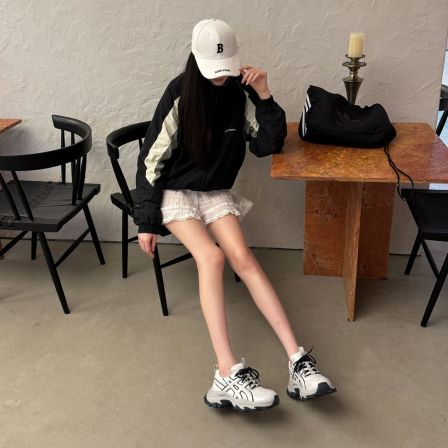 小发喵「潮酷律动运动女鞋履｜轻奢风尚步履新章释活力」