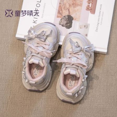 童梦晴天女童运动鞋2025秋冬女童加绒鞋子防滑皮面防水童鞋上学穿