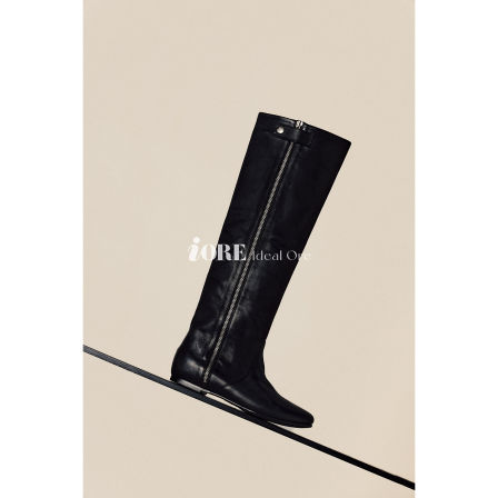 IORE理想矿石设计师原创 利落与从容 磨砂牛皮侧拉链平底及膝长靴