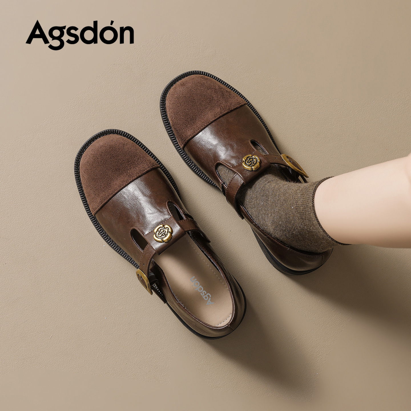 棕色乐福鞋女2025冬季新款厚底巨好看小皮鞋一脚蹬山茶花勃肯单鞋主图