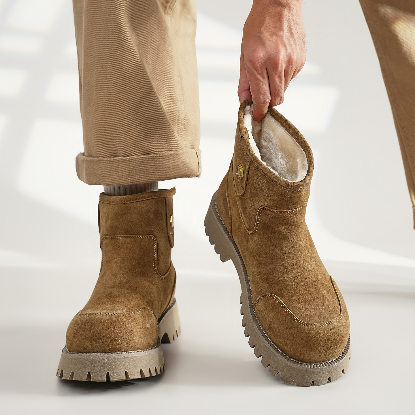 冬季加绒加厚雪地靴男女翻毛大头马丁靴保暖东北厚底防滑大棉鞋子主图