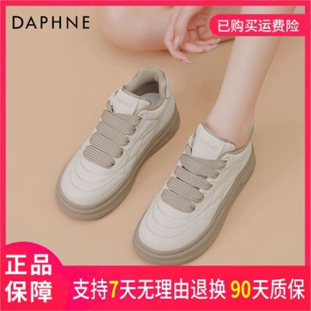 达芙妮2025秋款户外舒适百搭复古透气系带圆头厚底时尚女士休闲鞋