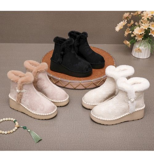 滇韵素色民族风时尚刺绣软底秋冬款加绒保暖高跟靴子主图