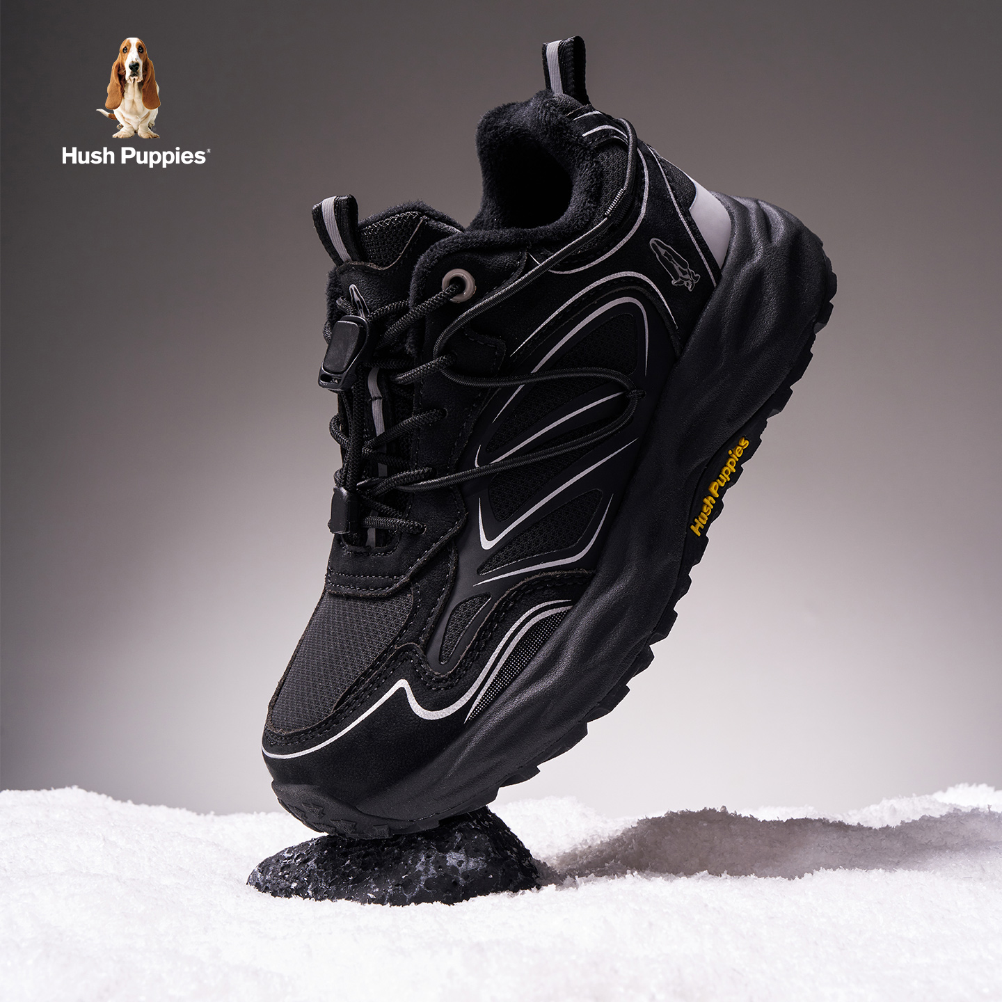 暇步士童鞋男童棉鞋冬季儿童运动鞋软底黑色中大童徒步跑步休闲鞋主图