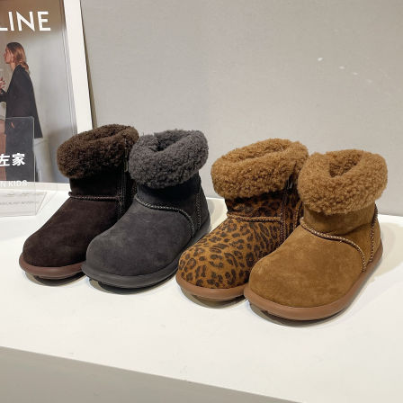 左左家男女童加绒加厚雪地靴冬季新款复古防滑保暖低帮丑萌短靴