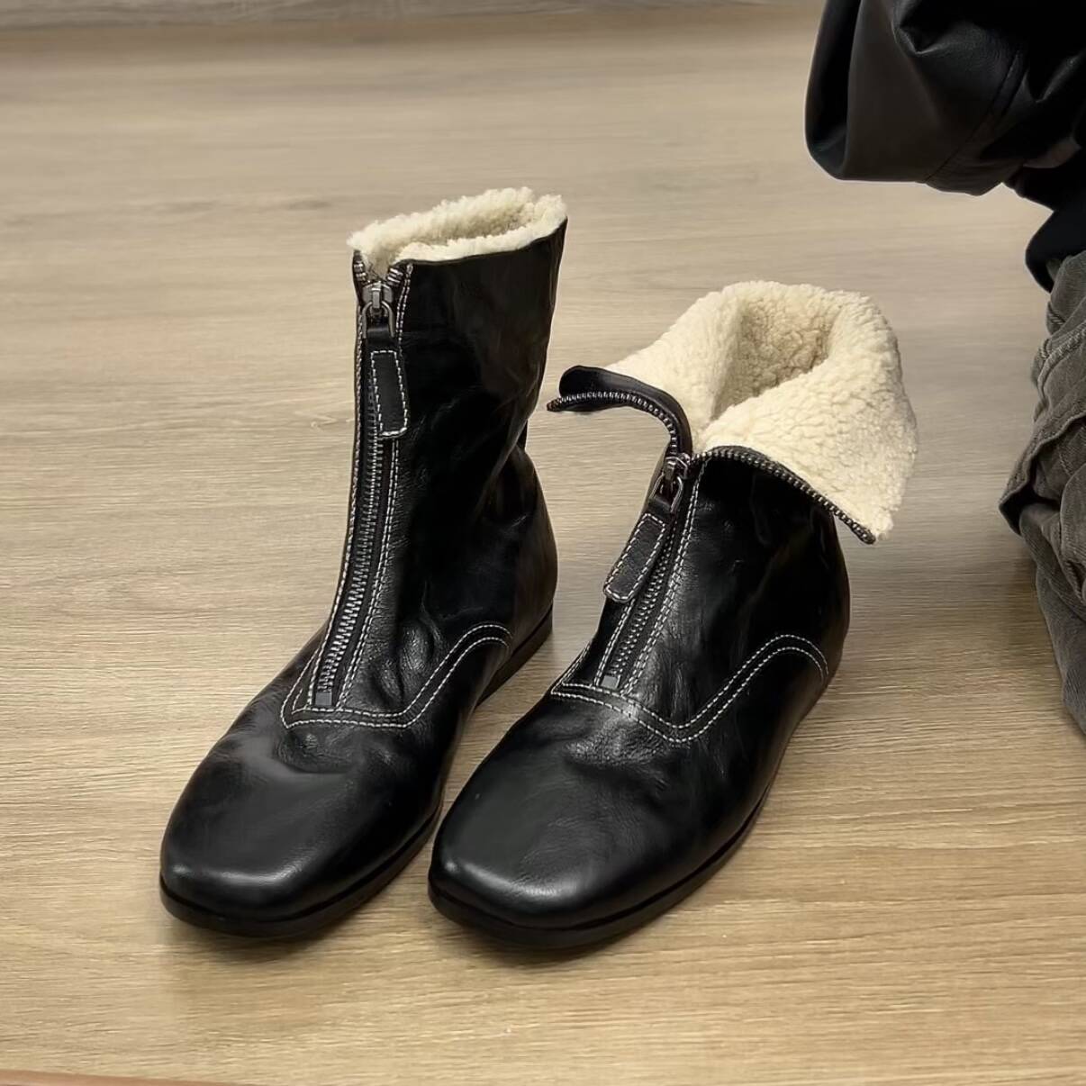 Dannyfrey复古水洗羊皮羊羔毛短靴内增高加绒保暖皮毛一体拉链靴主图