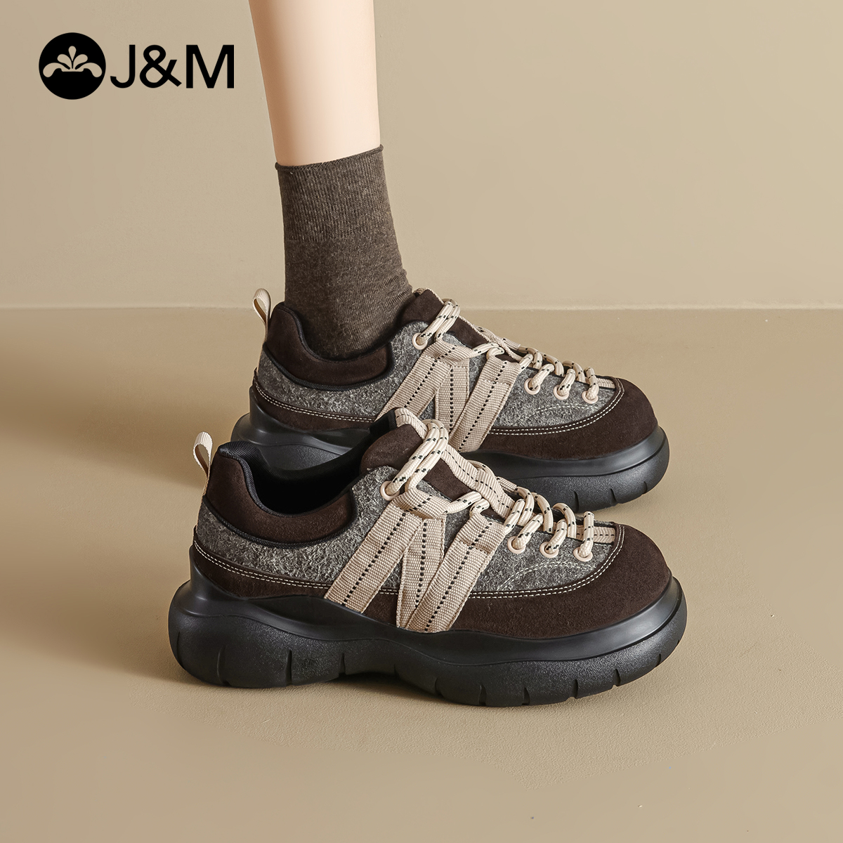J＆M/快乐玛丽2025冬季新款软底舒适健步女鞋时尚百搭防滑休闲鞋主图