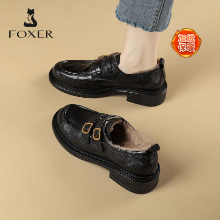 羊皮加绒乐福鞋女2025新款冬季通勤保暖黑色小皮鞋舒适不累脚单鞋