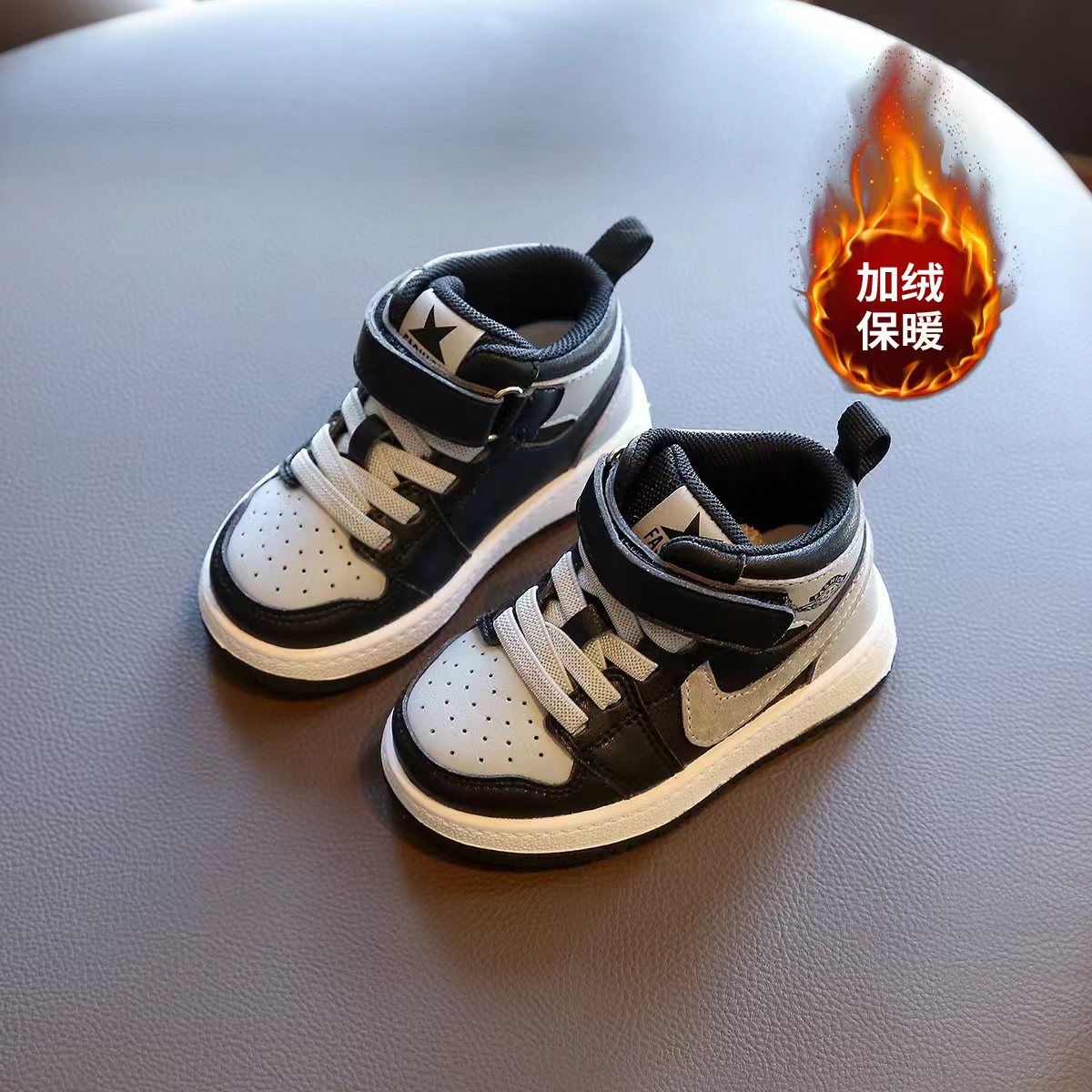 宝宝鞋子冬季婴儿软底学步鞋儿童运动鞋加绒保暖棉鞋男宝女童板鞋主图