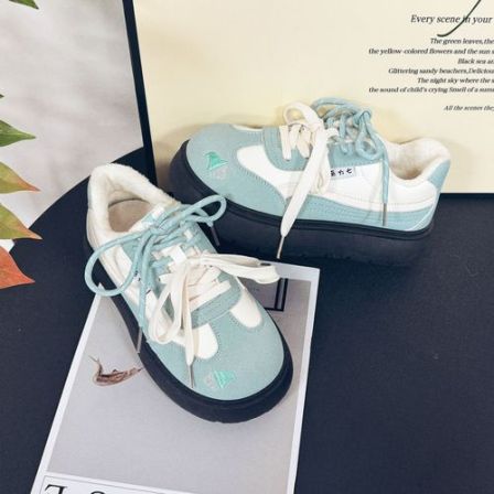 巫六七女鞋新款加绒保暖2025秋冬厚底增高低帮显脚小百搭休闲板鞋