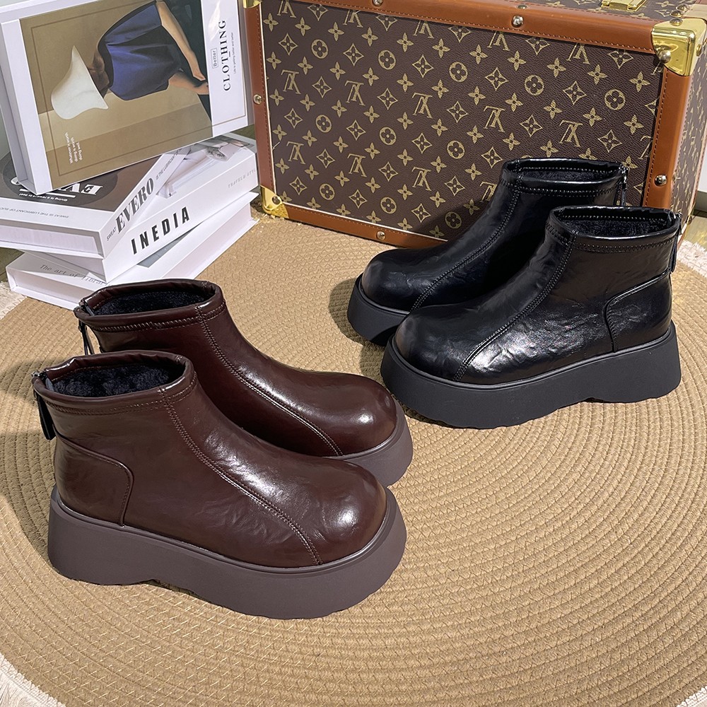 冬季黑色短靴女2025秋冬新款松糕厚底马丁靴英伦复古加绒女靴子主图