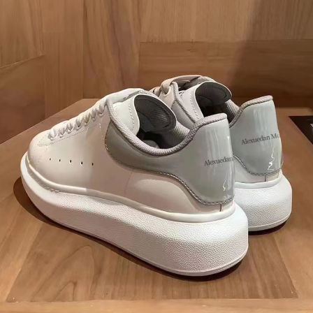 暴麦昆旗舰店小白鞋男女鞋2025秋季新款厚底增高真皮休闲板鞋男鞋