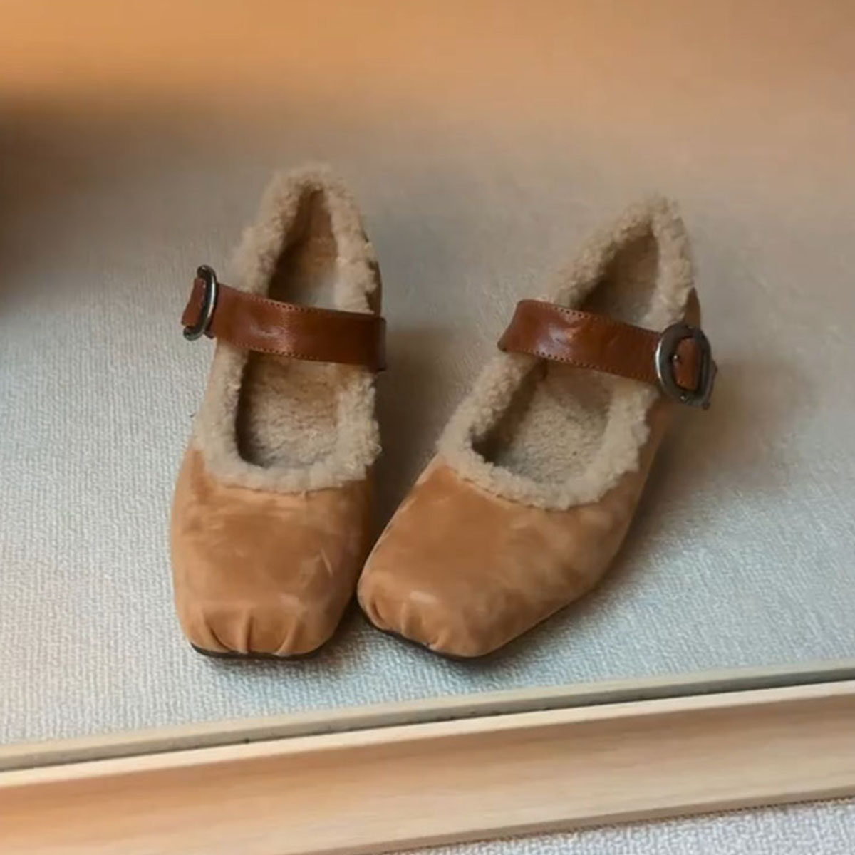 羊皮版~温柔复古气质小香风时尚毛毛鞋女一字带内增高玛丽珍单鞋主图