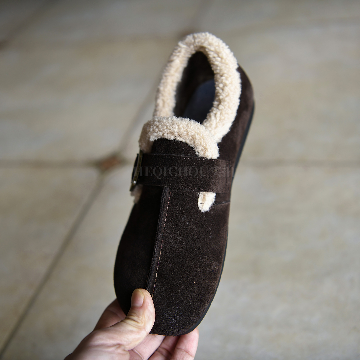 复古圆头平底加绒皮带扣勃肯毛毛鞋女2025秋冬新款棉鞋何其丑女鞋主图