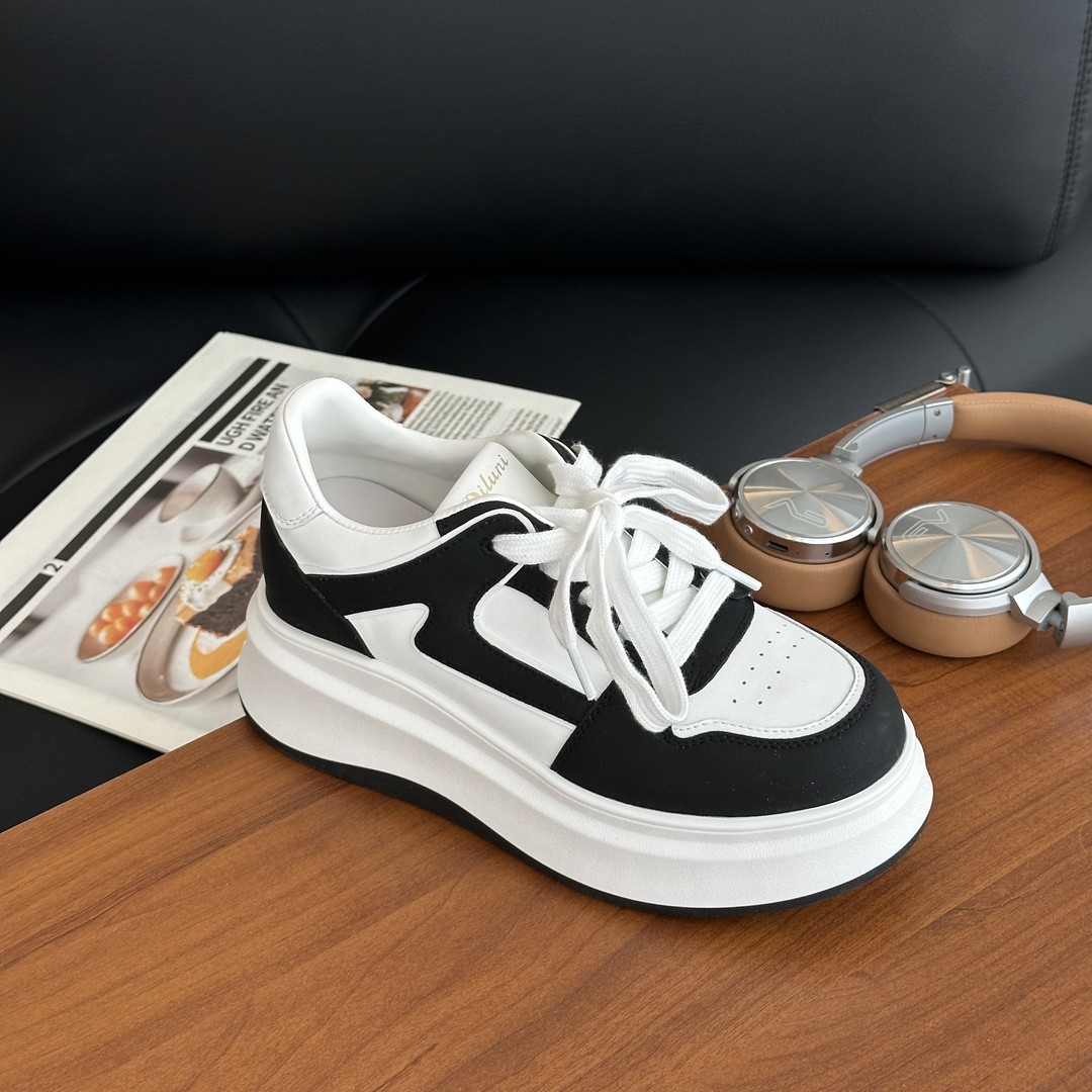 【9cm】黑白拼色厚底小白鞋女新款休闲鞋软底增高板鞋主图