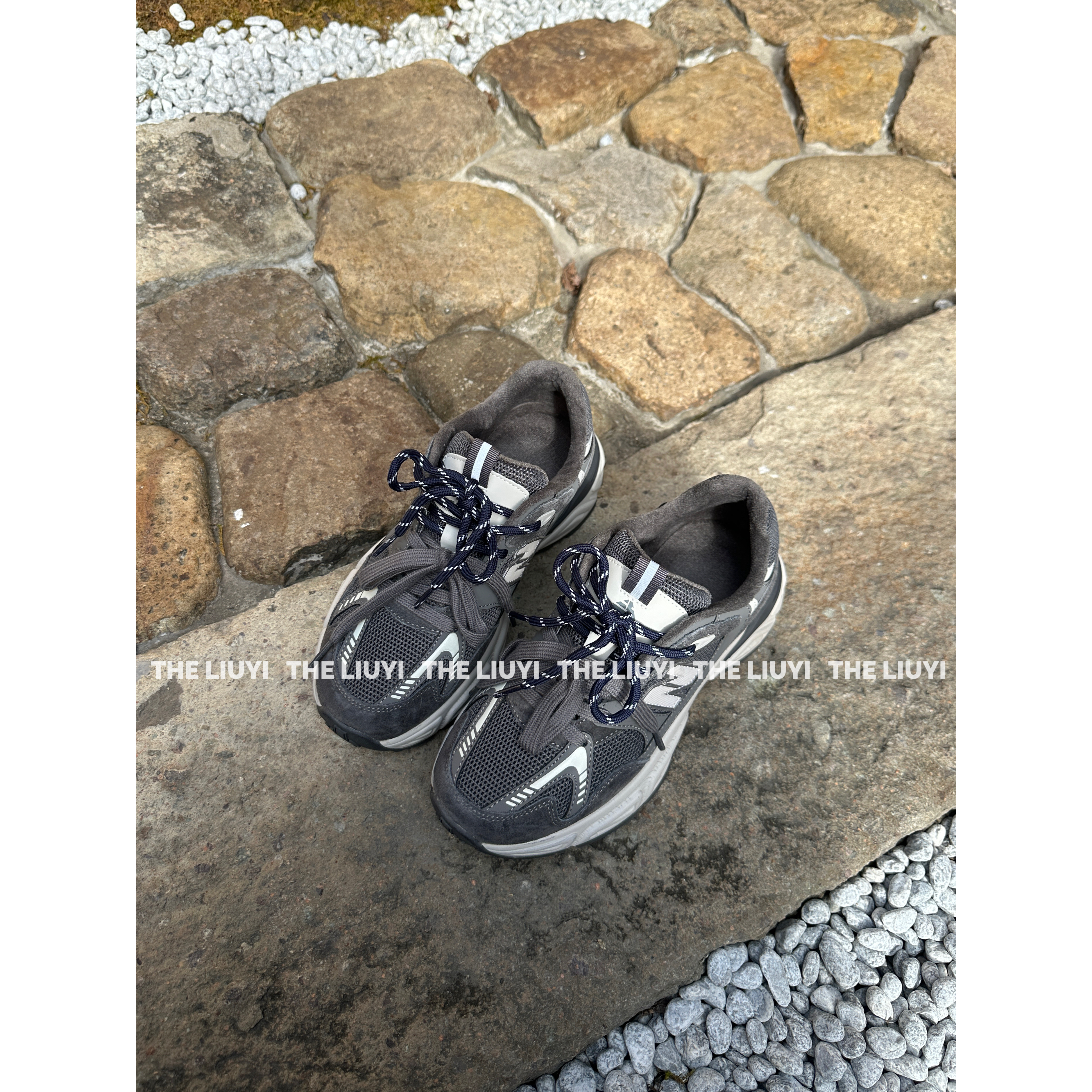 【LIUYI】暴走鞋~冬季加绒百搭厚底休闲老爹鞋2878主图