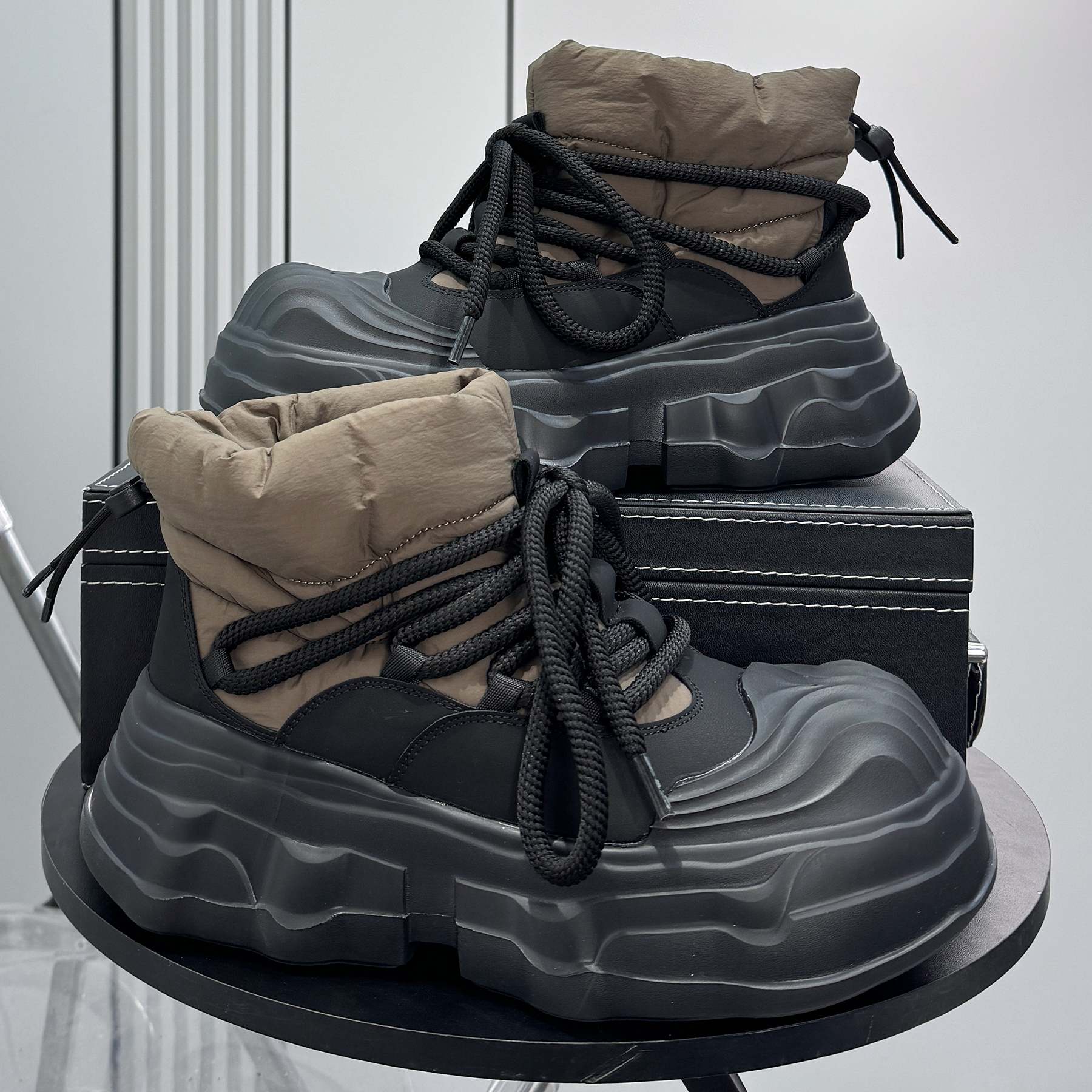 男鞋2025新款棉鞋冬季加绒高帮鞋厚底老爹鞋超火增高鞋男士马丁靴主图