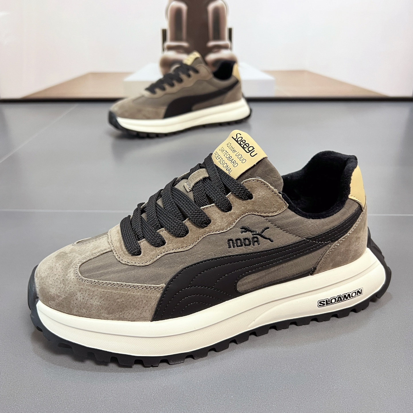 2025冬季加绒男鞋厚底休闲鞋百搭学生运动鞋加棉鞋ins阿甘鞋潮男主图