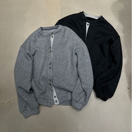 撞色条纹边 针织加绒开衫 双纽扣圆领设计外套男女同款主图