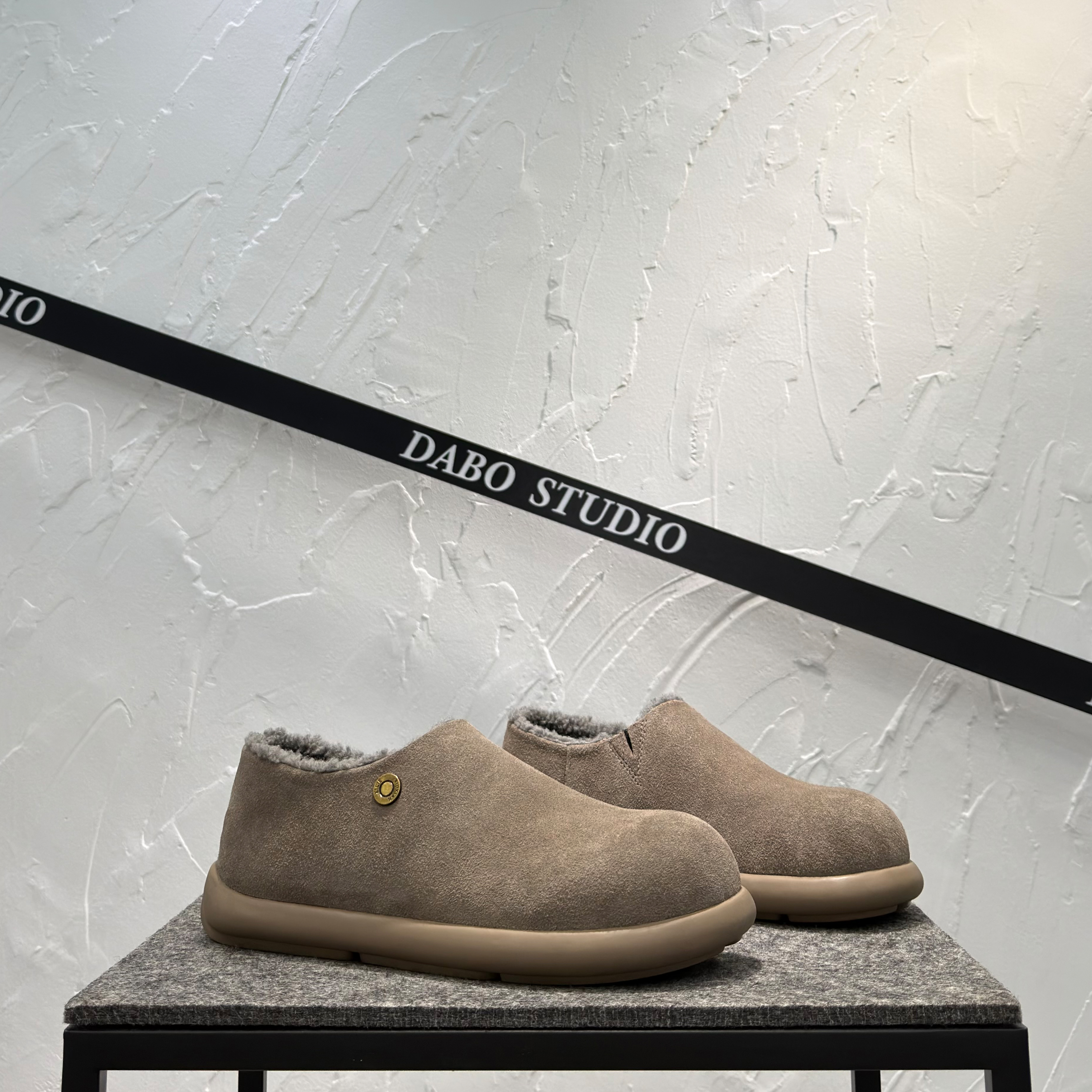 勃肯鞋男款2025新款冬季真皮丑萌鞋加绒保暖软底棉鞋一脚蹬休闲鞋主图