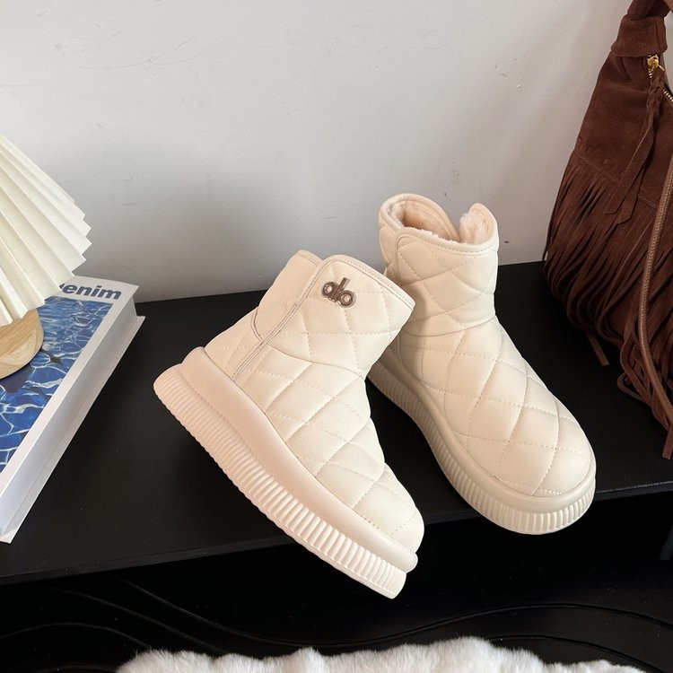 【大眼妹儿专属】2025新款时尚百搭加厚保暖雪地靴 9310 跟高5CM主图