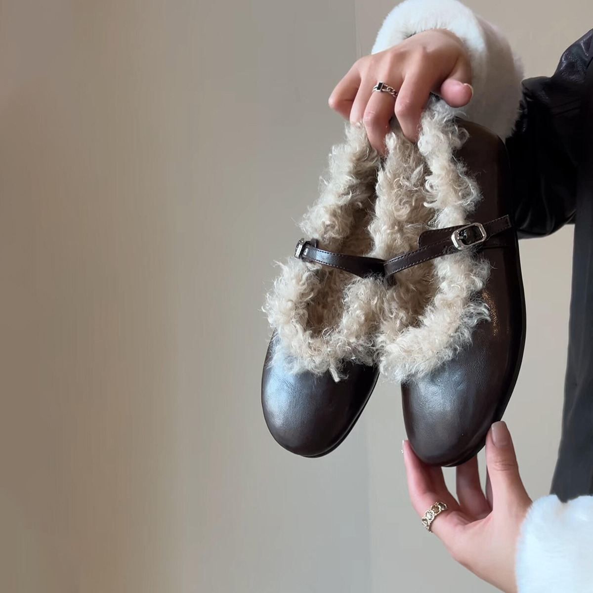 羊皮版~法式一字带简约毛毛平底单鞋女浅口加绒保暖圆头玛丽珍鞋主图