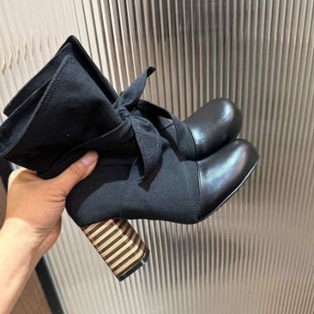 2025新款秋冬蝴蝶结绑带设计粗跟圆头帆布短靴高跟时尚百搭款女靴