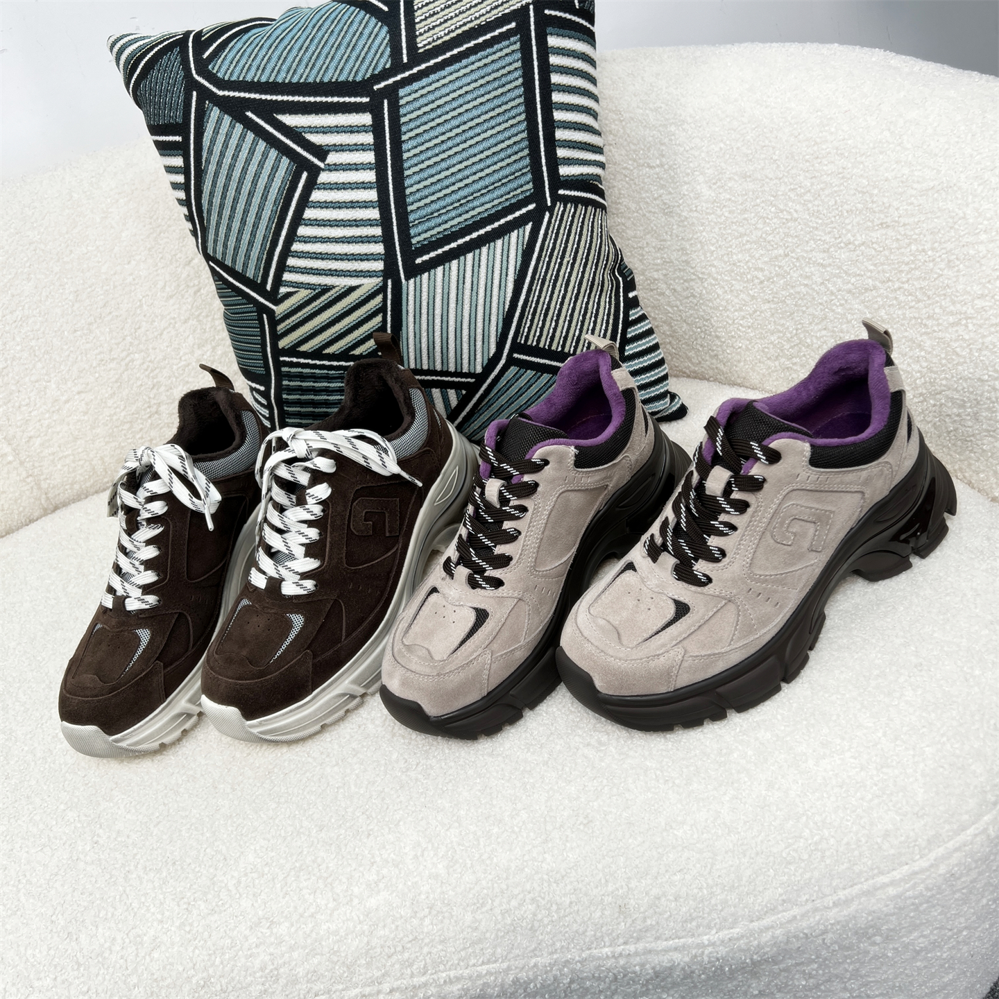 台湾版！闭眼收~内加绒休闲老爹鞋 减龄时尚 招牌暖牛皮运动鞋主图