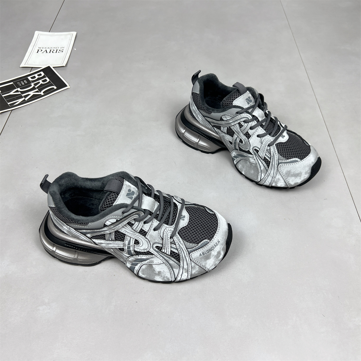 真皮加绒老爹鞋女2025冬季新款圆头厚底系带休闲鞋时尚百搭运动鞋主图