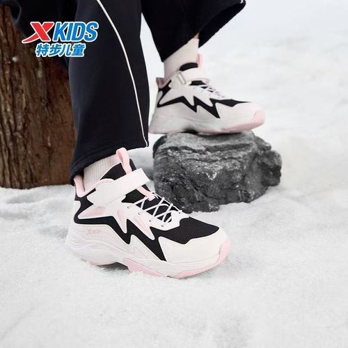 特步儿童冬季新款二棉鞋女童户外加绒魔术贴运动鞋675415379425主图