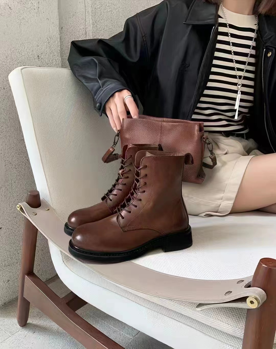 TB 全手工真皮马皮冬圆头英伦复古风马丁靴女 238-2主图