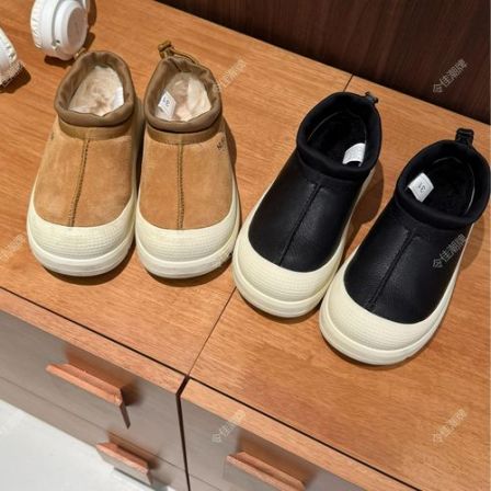 令佳潮牌冬季儿童中性百搭洋气双色保暖低筒皮毛一体雪地靴3268