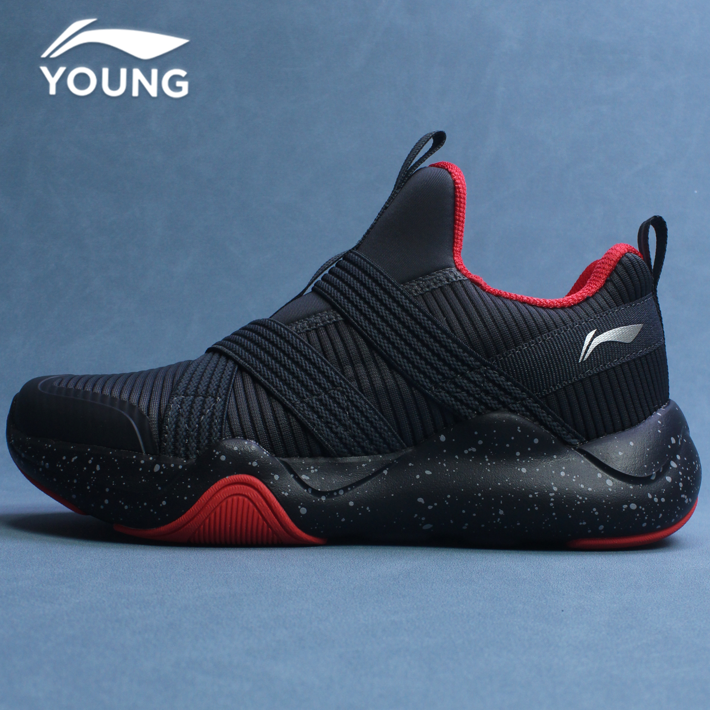 李宁男童鞋2025春秋中大童网面透气减震回弹防滑一脚蹬儿童跑步鞋主图