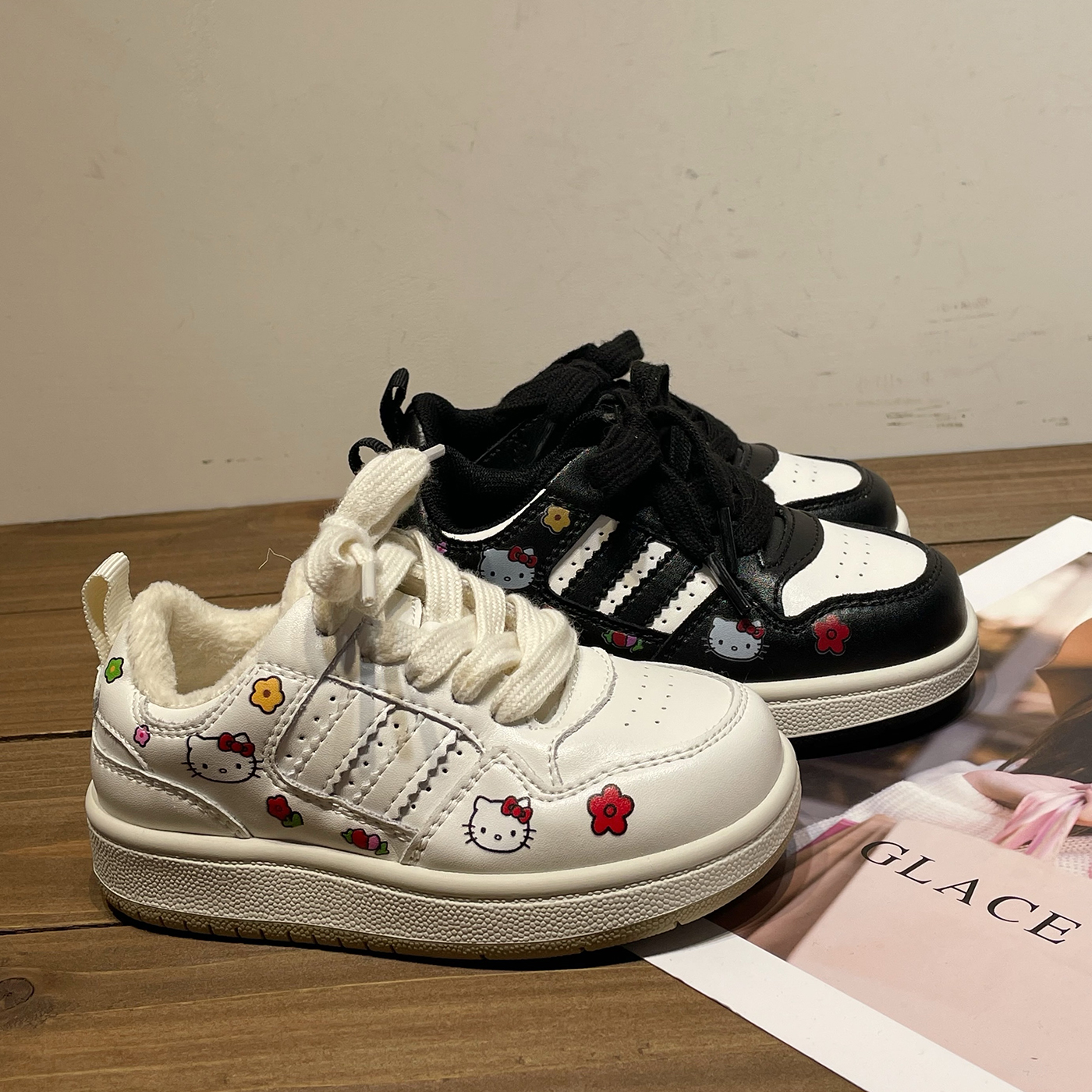 左左家宝宝卡通印花加绒运动鞋2025秋冬新款加厚防滑儿童休闲板鞋主图