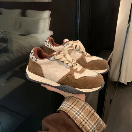 葡萄妈studiolee 美拉德韩系撞色女鞋拼接毛毡加绒增高阿甘休闲鞋