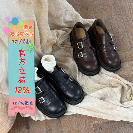 暮四 秋冬新品复古洛克雕花单鞋搭扣百搭低跟通勤魔术贴小皮鞋