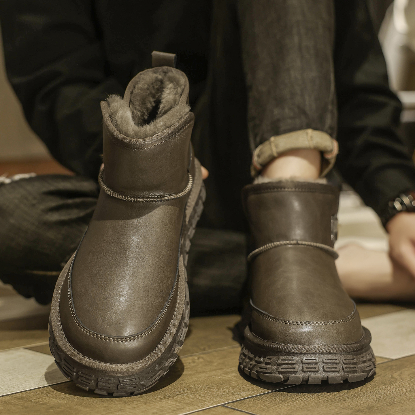 皮毛一体雪地靴男冬季2025新款东北加绒加厚男士防水防寒保暖棉鞋主图