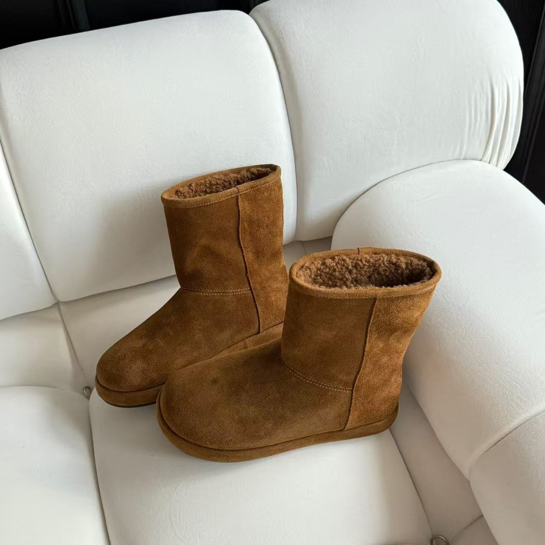 小发喵「暖绒叠色短靴焕新 ｜潮冬野趣型格奢境共生」777主图